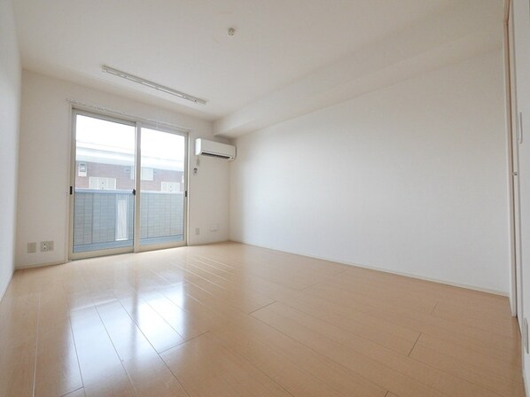 グランモアIIIの物件内観写真